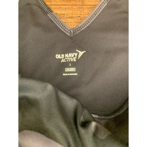 OLD NAVY ACTIVE Women’s GoDry Camo Athletic Top / Size: Large - Picture 3 of 9